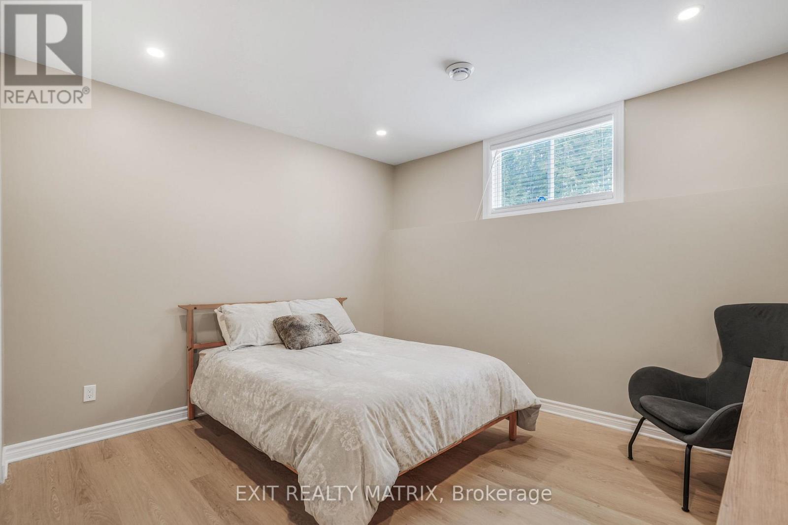 403 CENTENAIRE STREET - 26