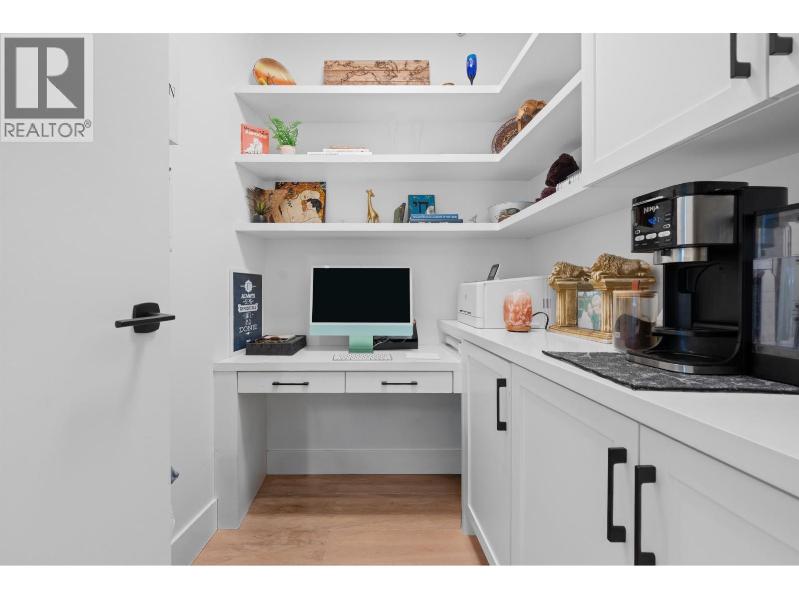 2 Bed, 2 Bath House for Sale in Vancouver – 1903 1189 MELVILLE STREET, Vancouver - Image 27