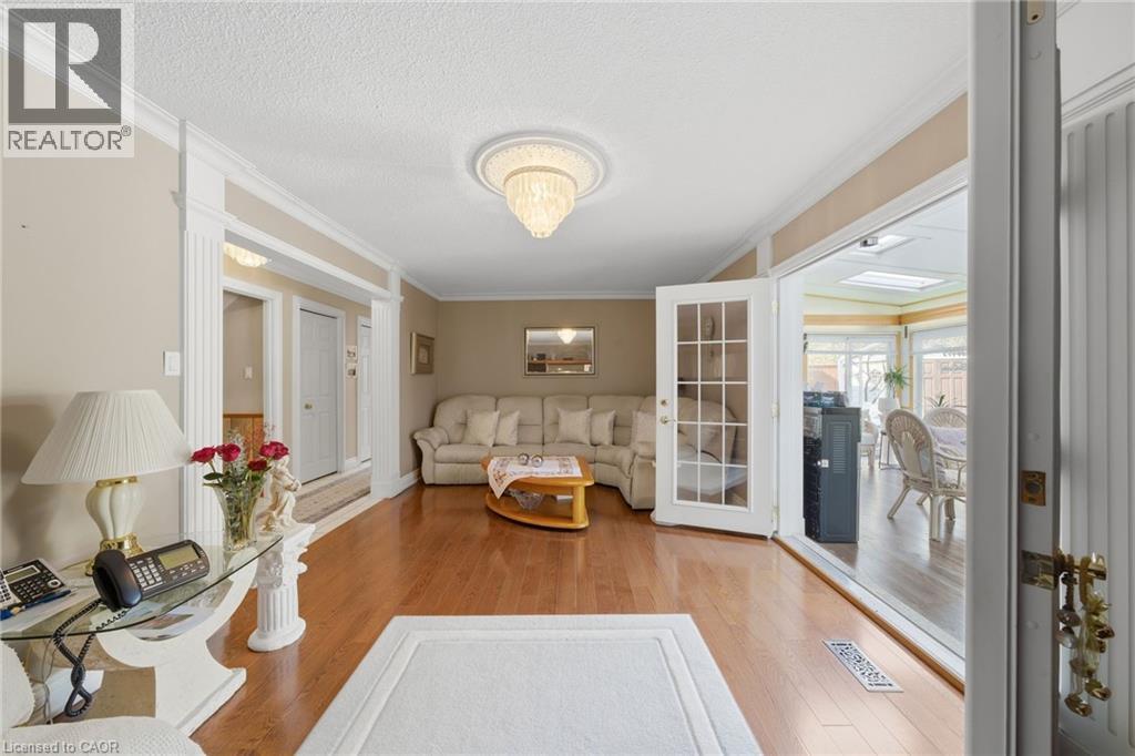 1149 DOWLAND Crescent, Burlington, Ontario, L7T4C7 — Photo 29