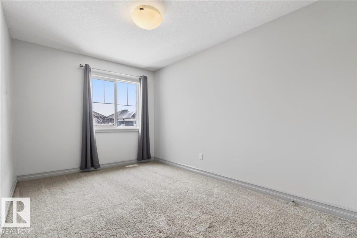 5912 19 AV SW - 26