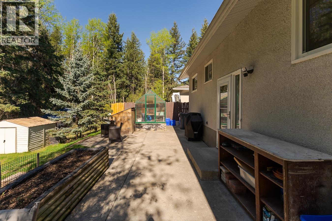 1567 PEARSON AVENUE - 36