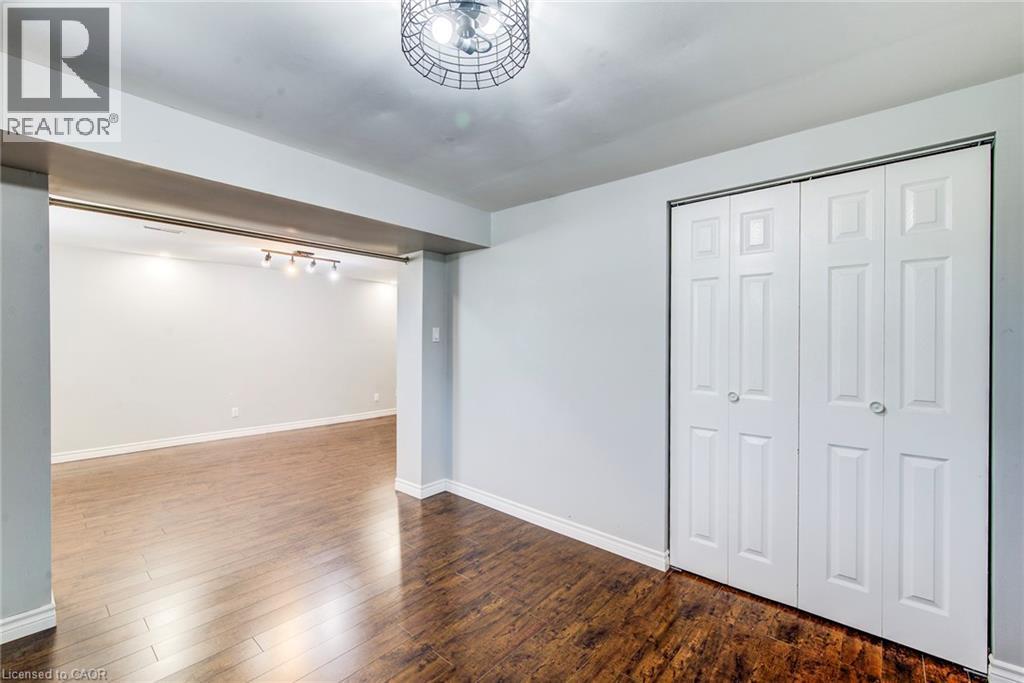 213 UNION Street E Unit# lower