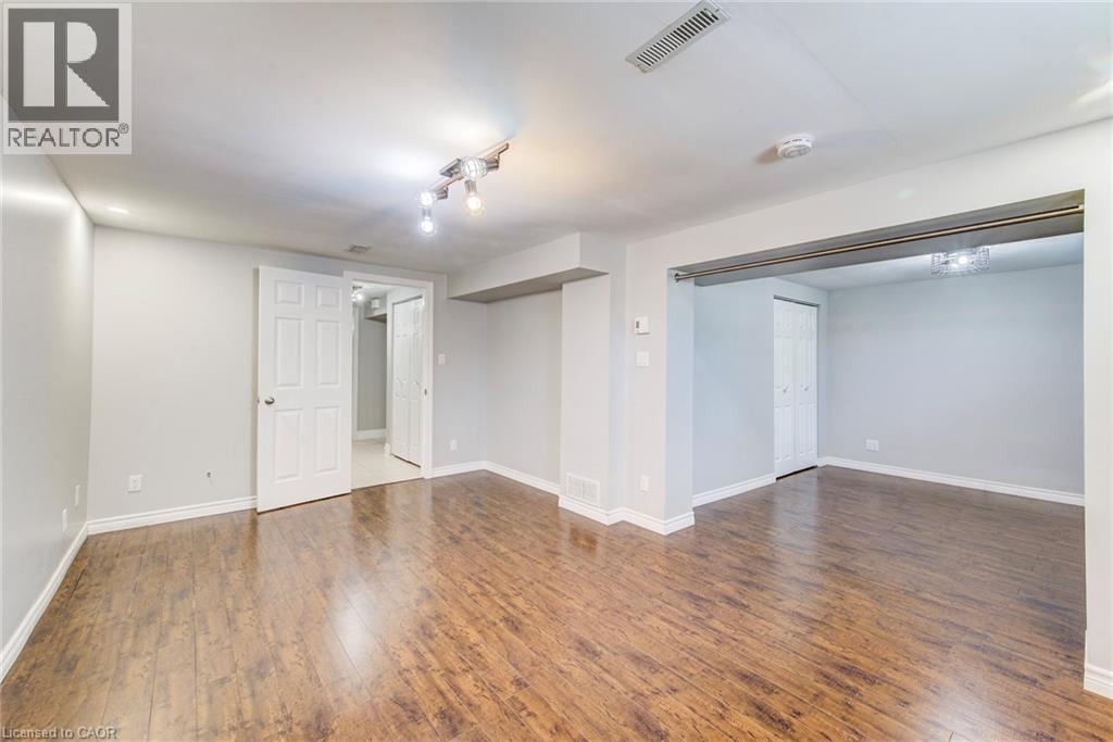 213 UNION Street E Unit# lower