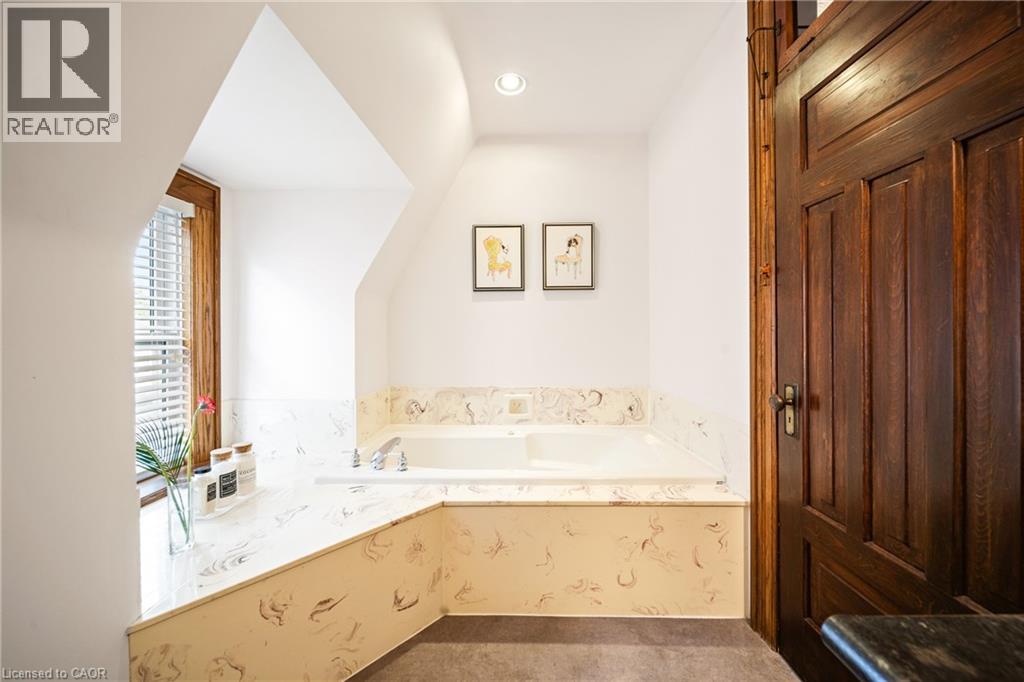 14 GOSHEN Street S, Zurich, Ontario, N0M2T0 — Photo 36