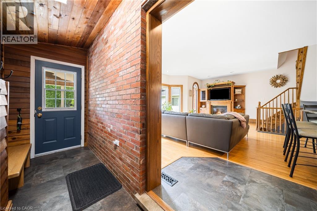 14 GOSHEN Street S, Zurich, Ontario, N0M2T0 — Photo 21