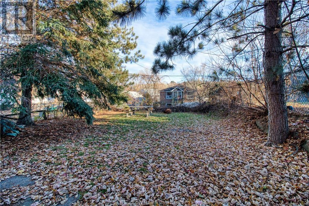 379 Ontario Street - 2