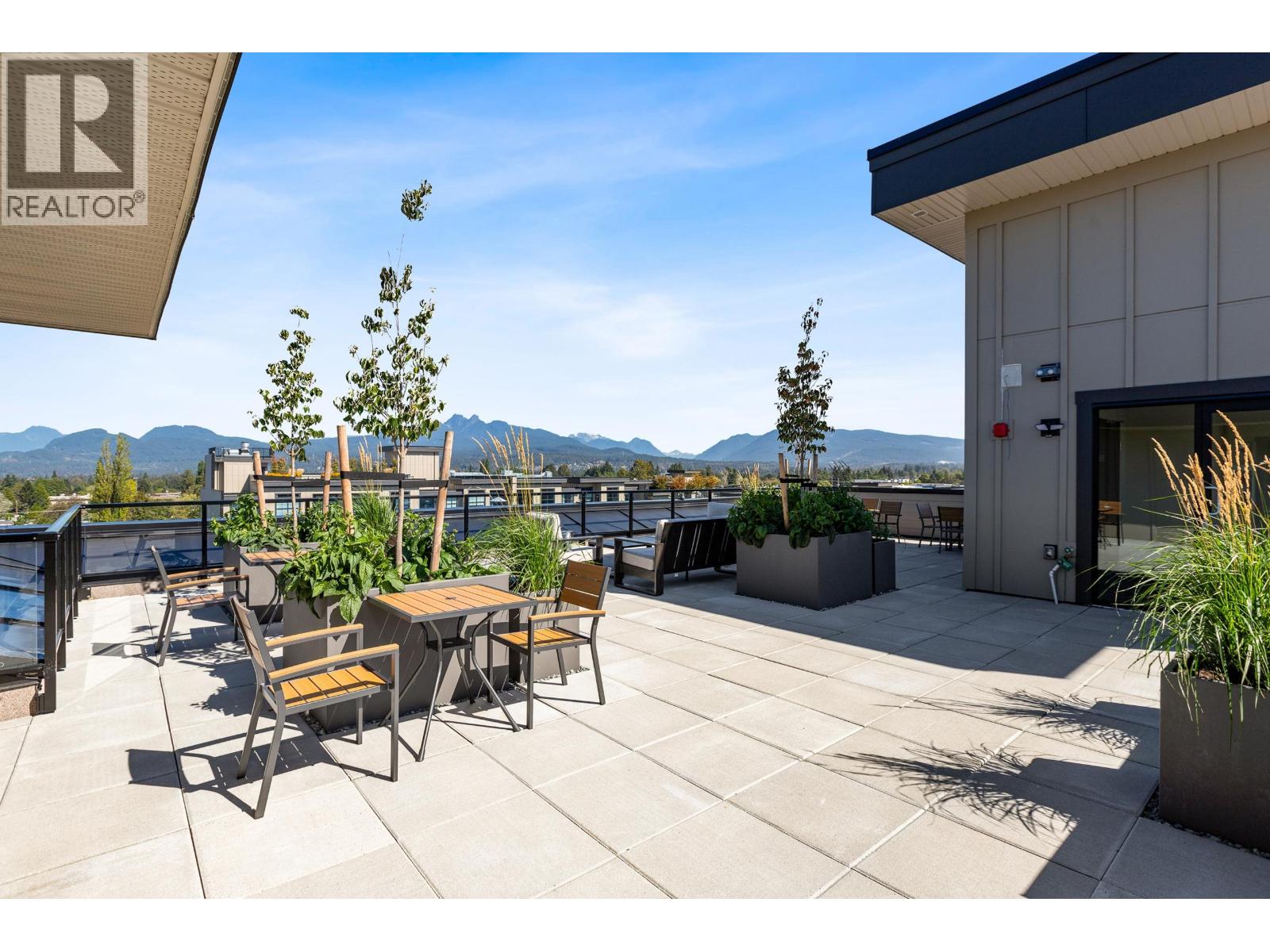 503 22633 SELKIRK AVENUE, Maple Ridge