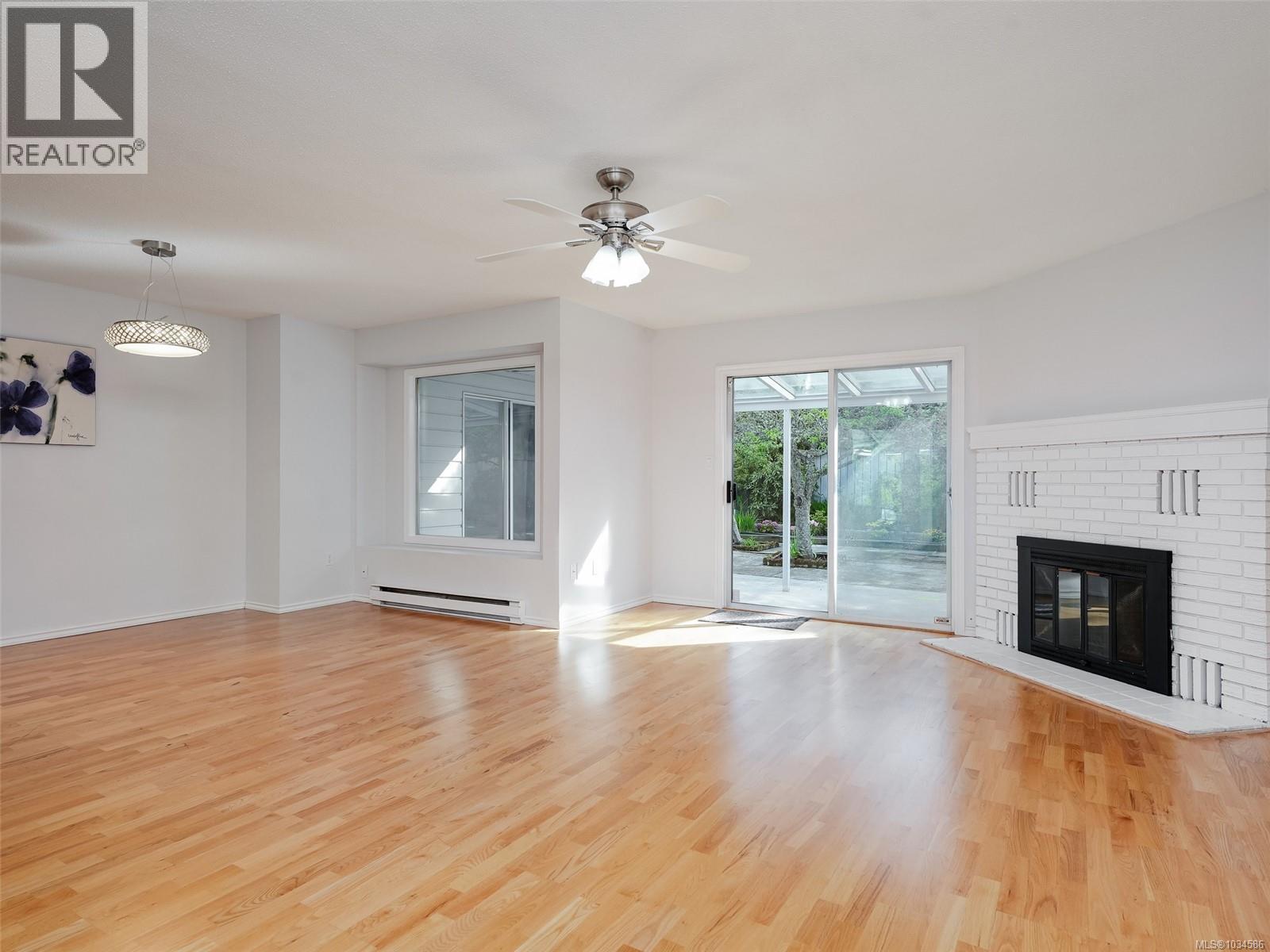  4163 Shelbourne Street, Saanich