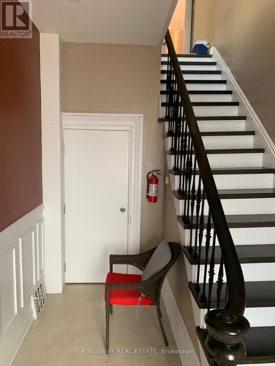174 MAIN STREET - 3