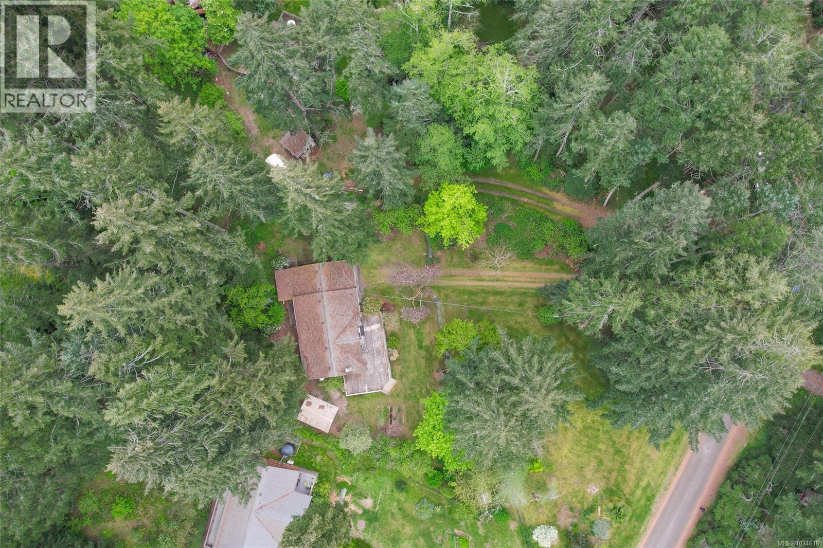 2420 Spring Beach Dr - Image 3
