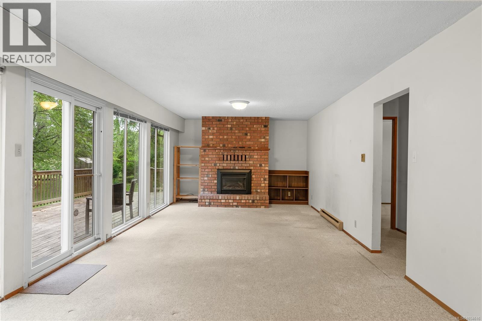 2420 Spring Beach Dr - 5