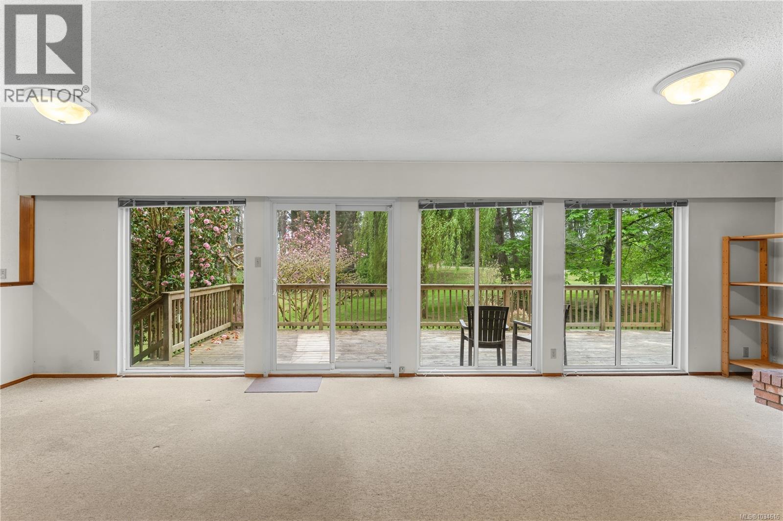 2420 Spring Beach Dr - 6
