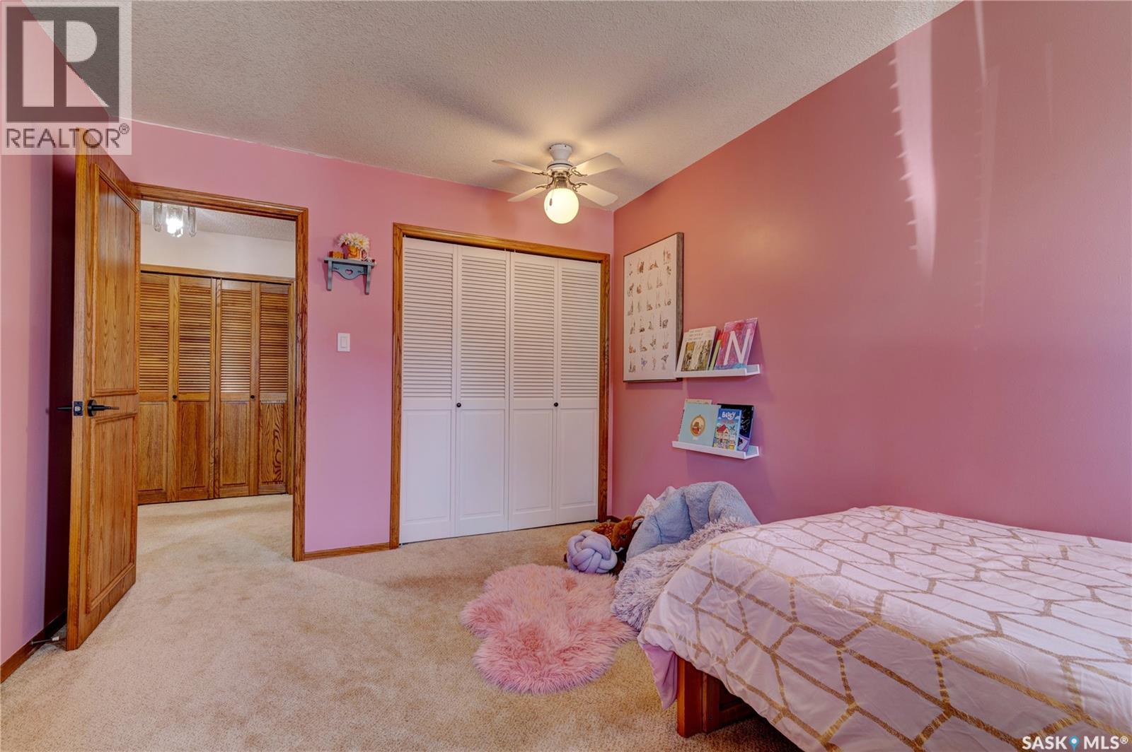 1434 Sidler DRIVE N - 25