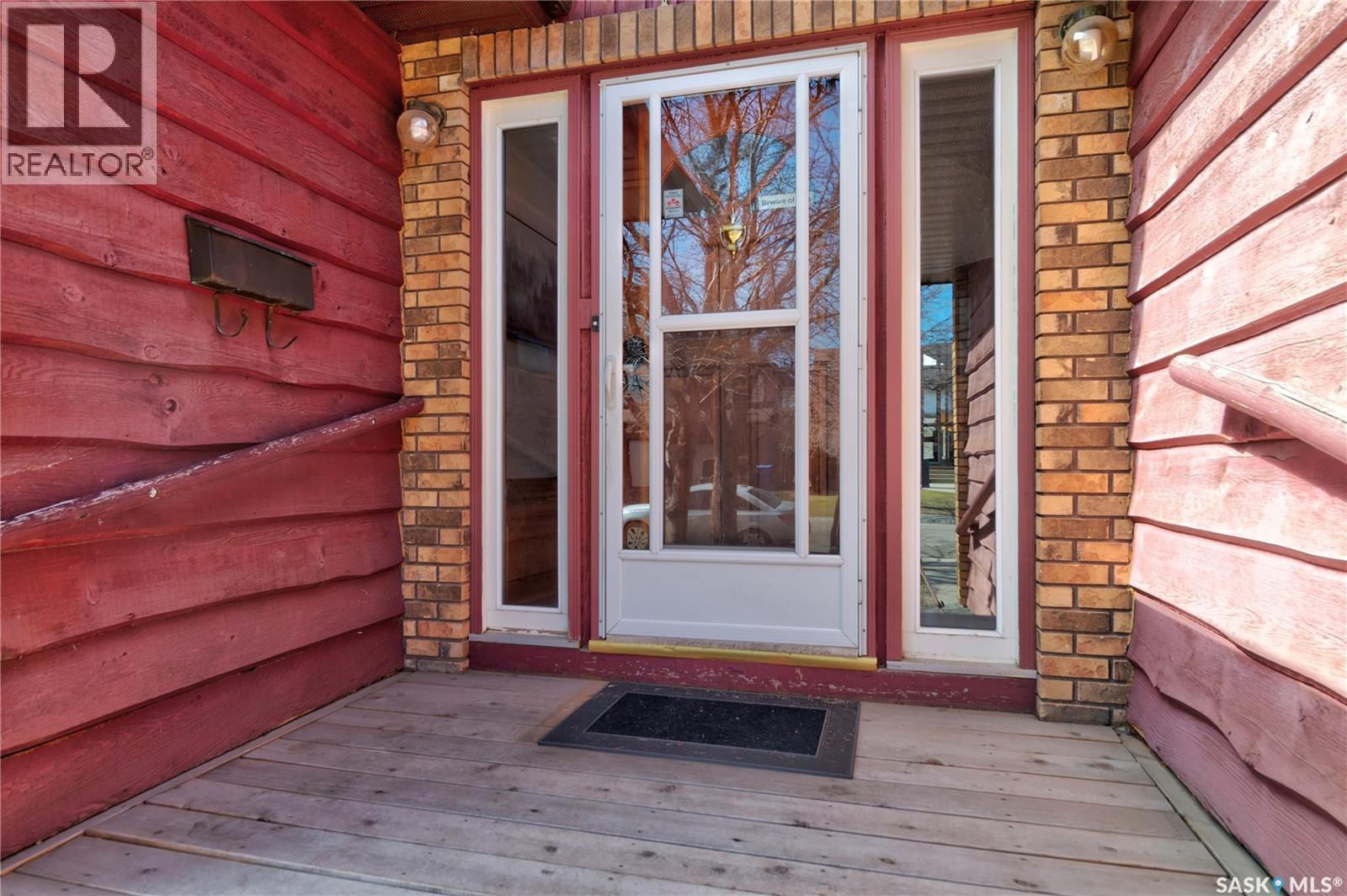 1434 Sidler DRIVE N - Image 3