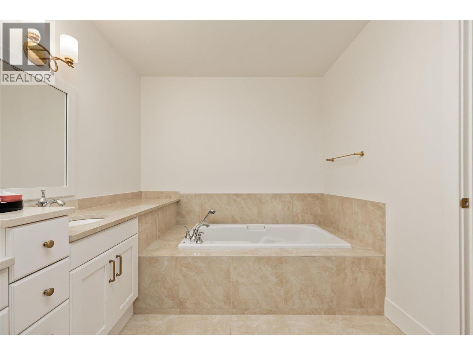 1395 Ellis Street Unit# 1004, Kelowna
