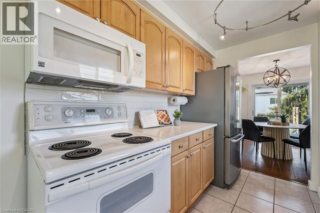 185 MIDDLEBURY Drive, Waterloo, Ontario, N2T2H8 — Photo 15