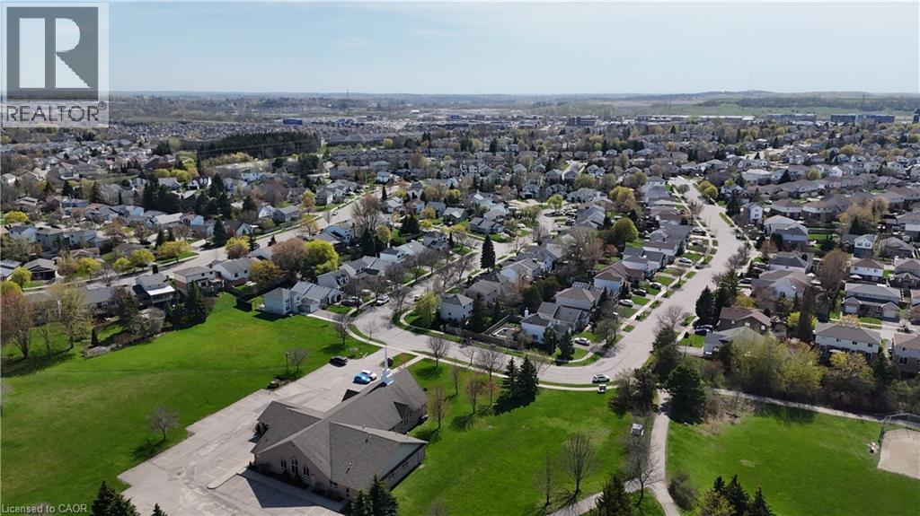 185 MIDDLEBURY Drive, Waterloo, Ontario, N2T2H8 — Photo 48