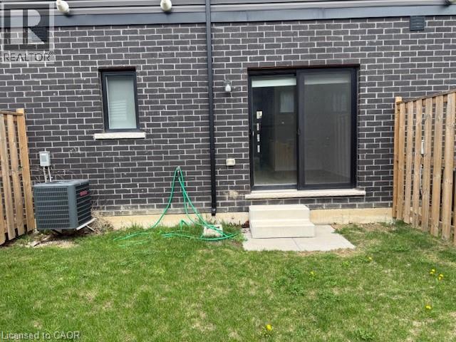 40 CAPSTONE Lane, Hamilton, Ontario, L9C0E8 — Photo 24