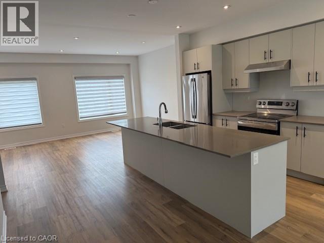40 CAPSTONE Lane, Hamilton, Ontario, L9C0E8 — Photo 8