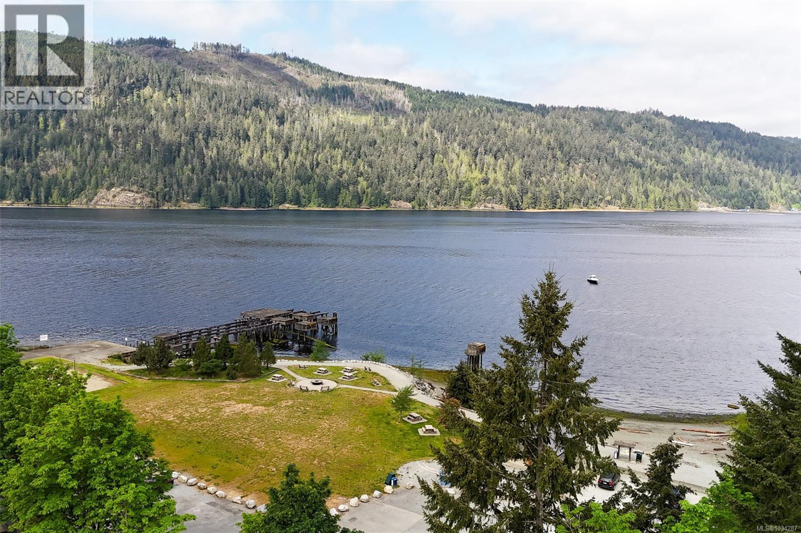 2293 Cameron Dr - 40