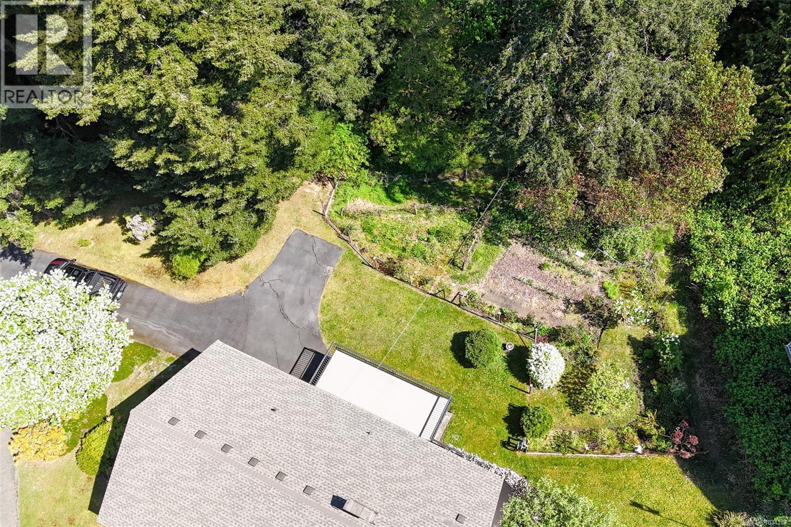 2293 Cameron Dr - 31