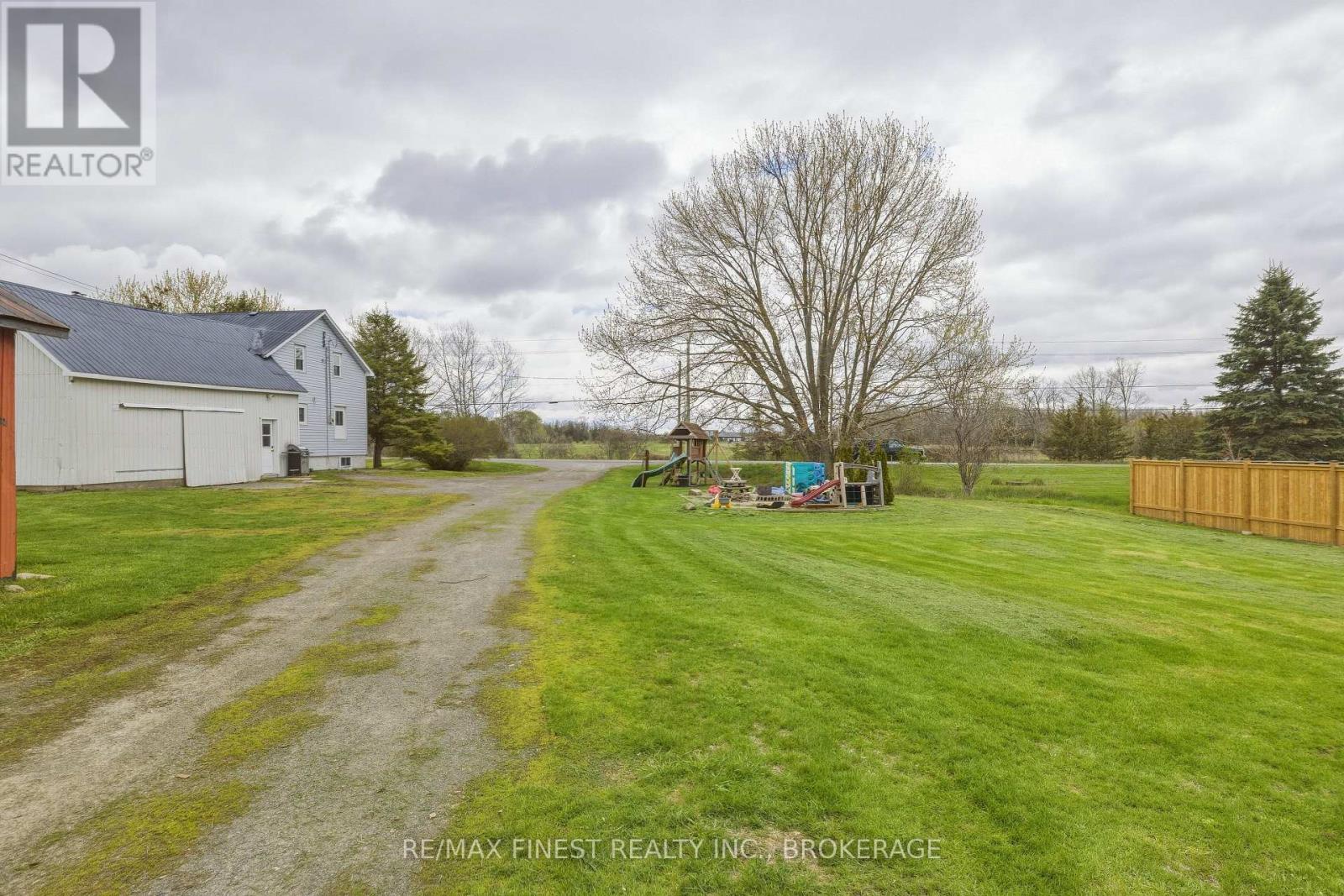 2935 COUNTY ROAD 9 - 33