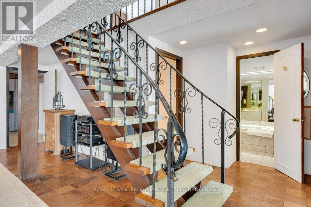 807 WARTMAN AVENUE - 26