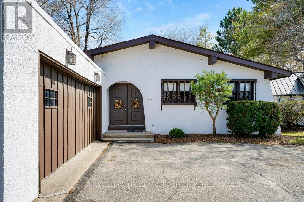 807 WARTMAN AVENUE - 4