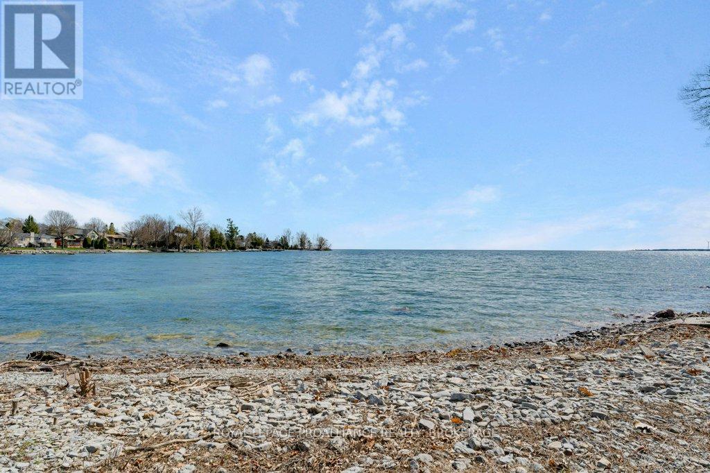 807 WARTMAN AVENUE - 44