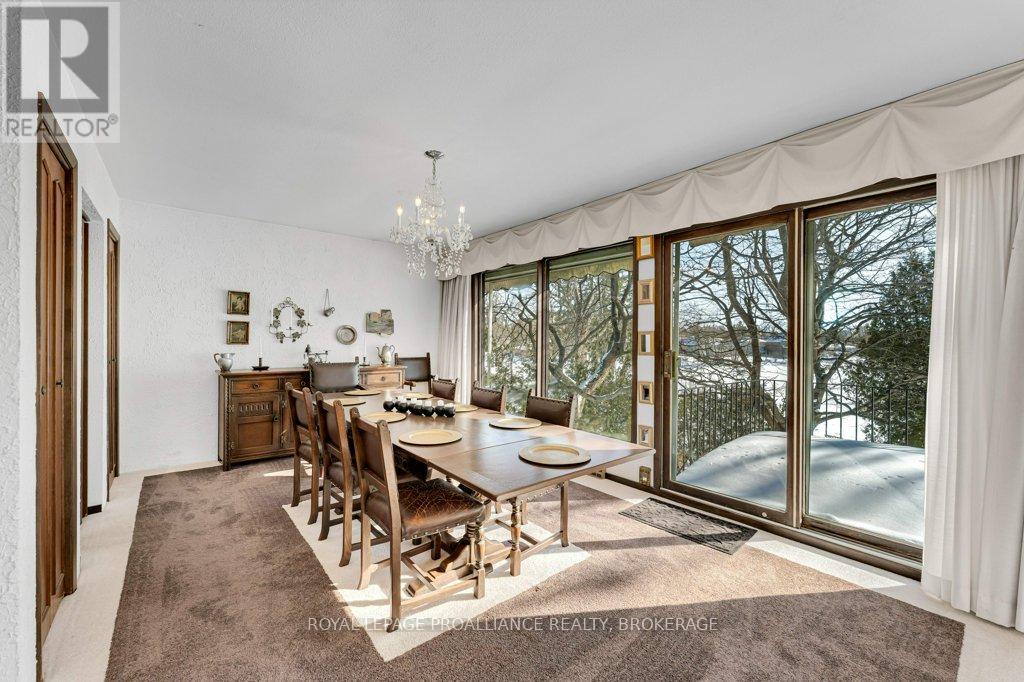 807 WARTMAN AVENUE - 8