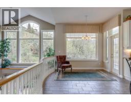 1101 Phoenix Drive, Vernon, BC V1B3M4 Photo 18