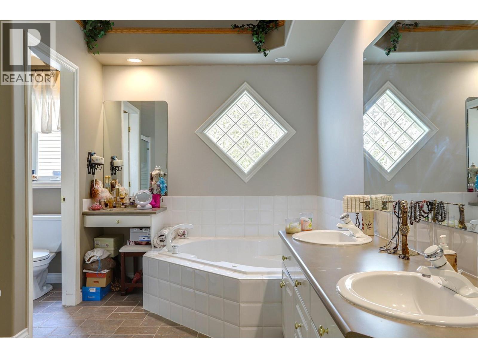 1101 Phoenix Drive, Vernon