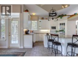 1101 Phoenix Drive, Vernon, BC V1B3M4 Photo 21