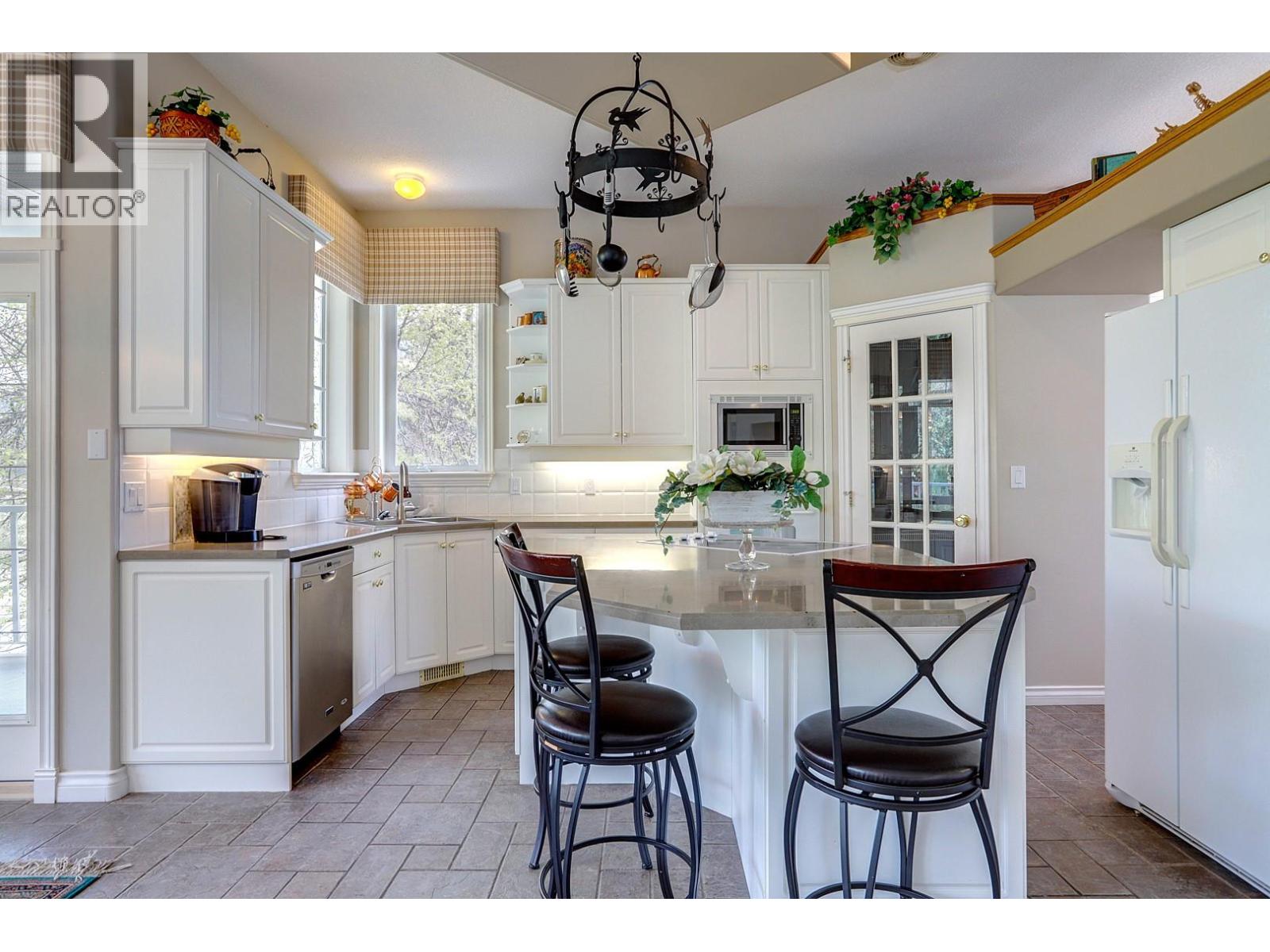 1101 Phoenix Drive, Vernon