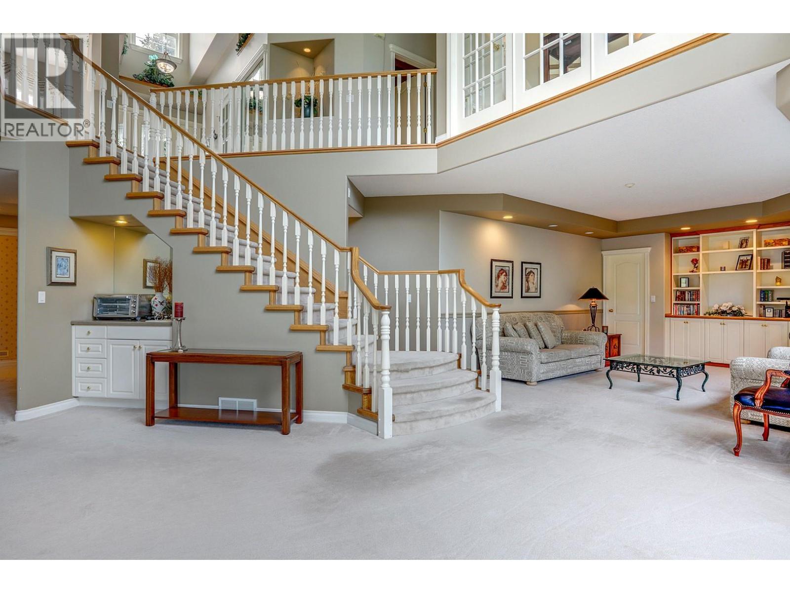1101 Phoenix Drive - 55