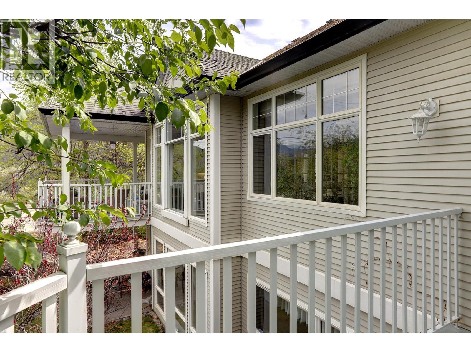 1101 Phoenix Drive, Vernon