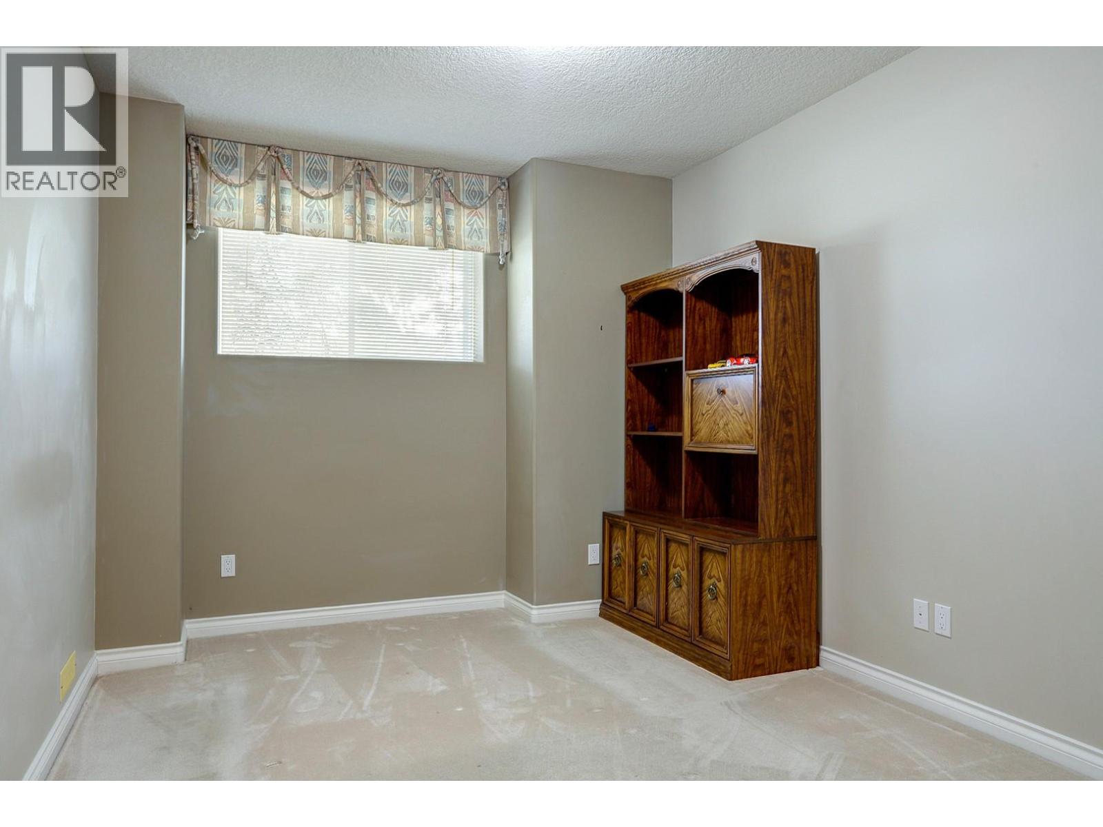 1101 Phoenix Drive - 69