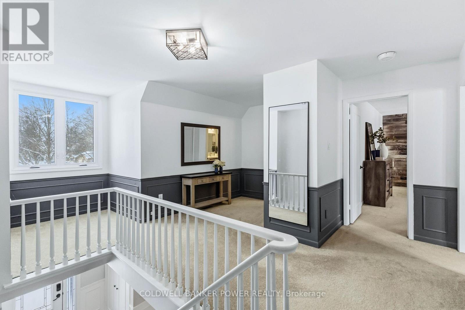 27 FOXCROFT CRESCENT - 25