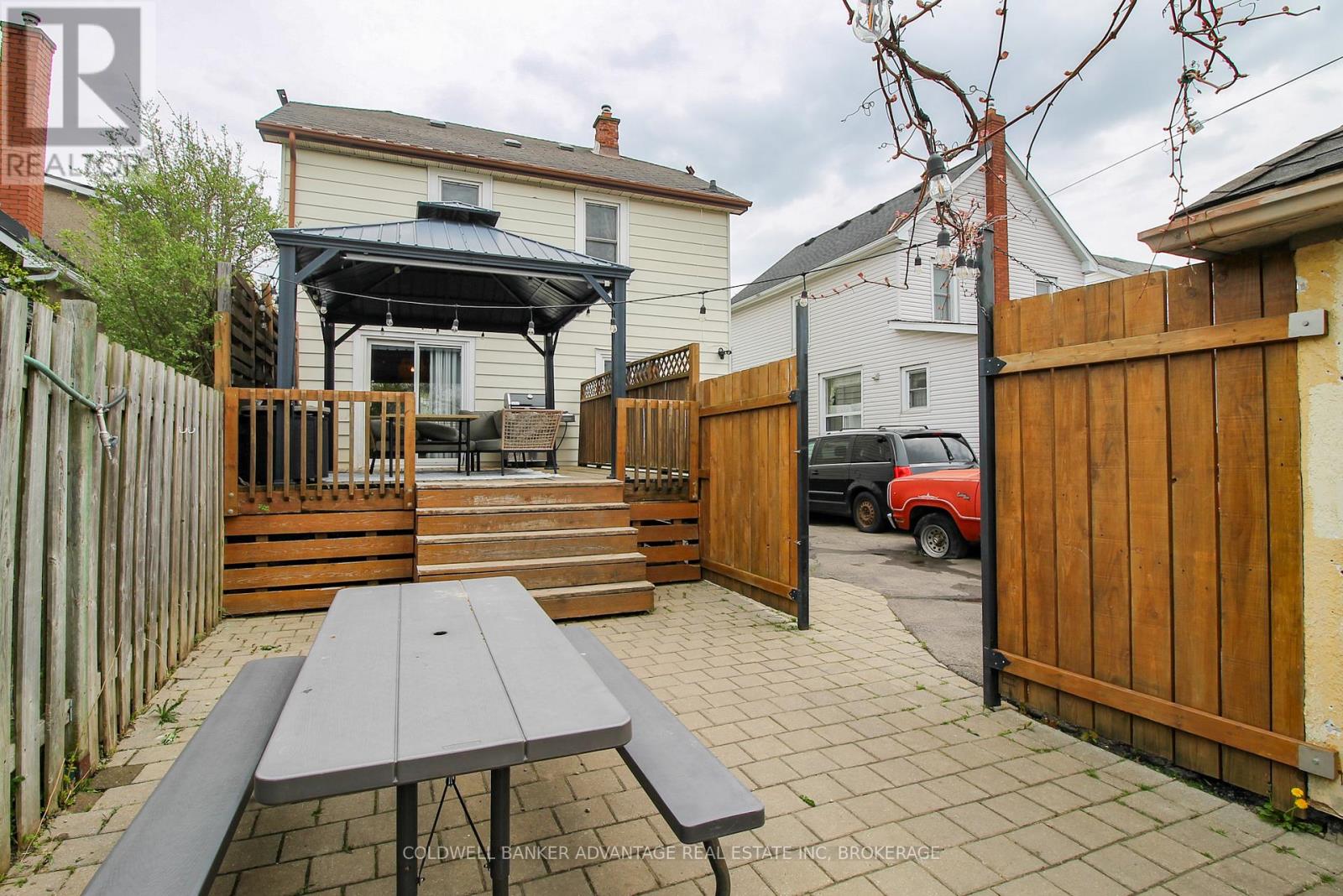 167 GARNER STREET - 27