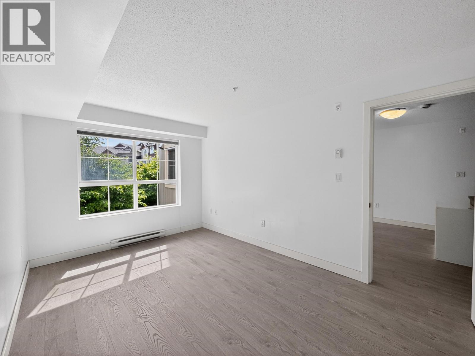 207 19673 MEADOW GARDENS WAY, Pitt Meadows