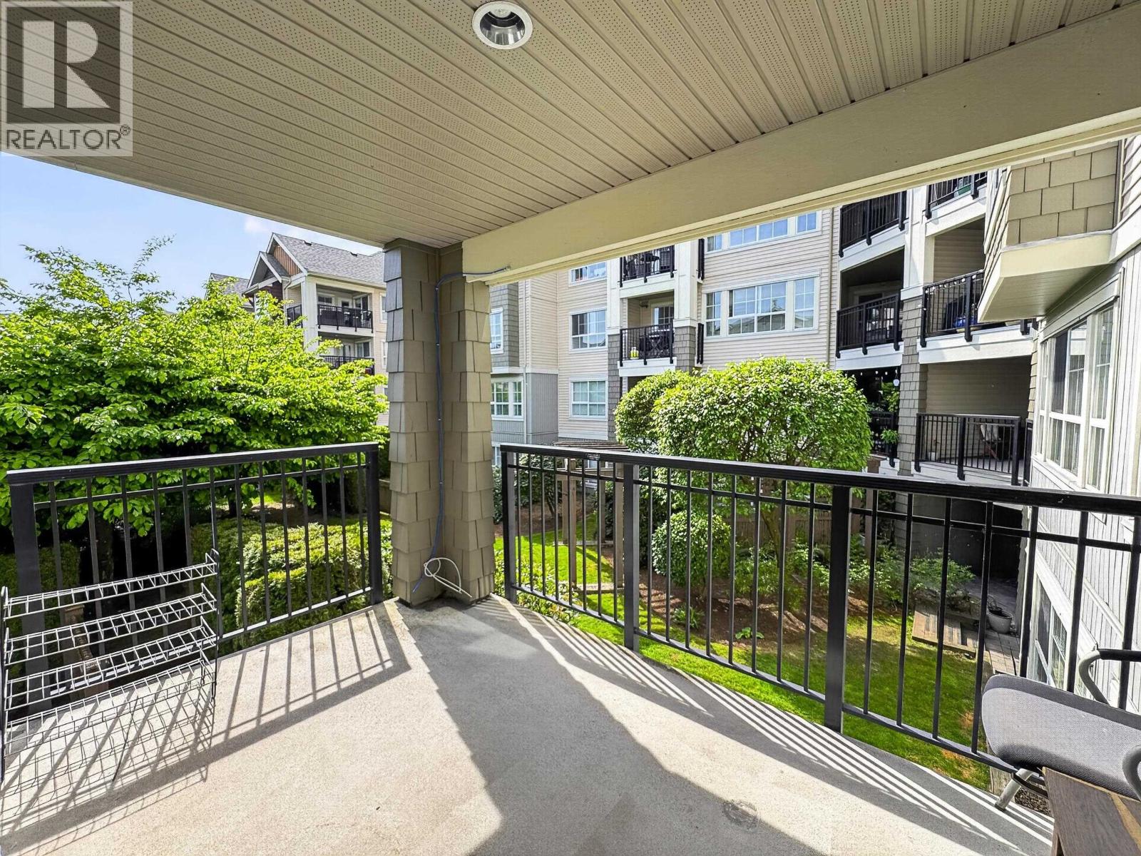 207 19673 MEADOW GARDENS WAY, Pitt Meadows