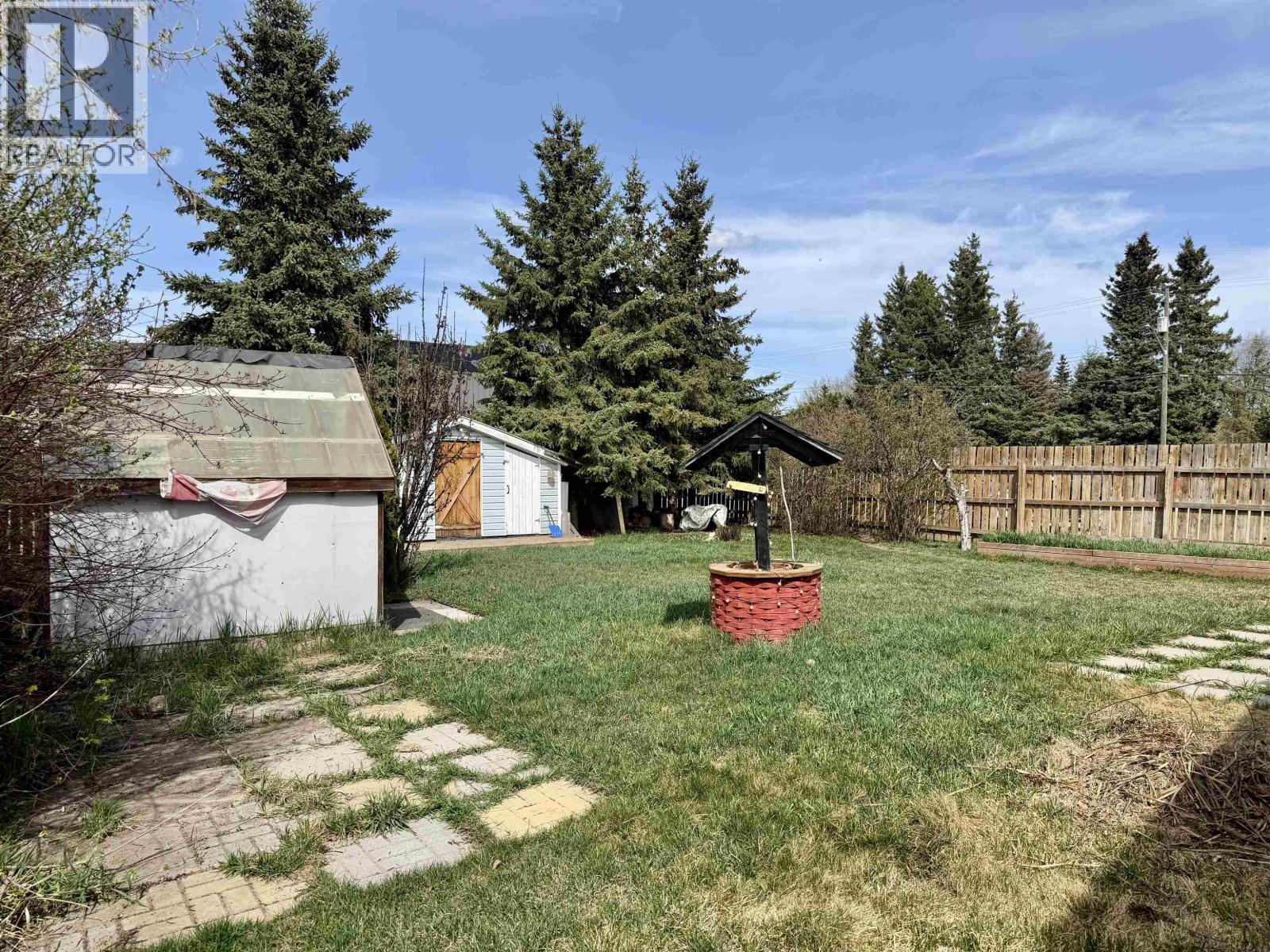 473 CONNAUGHT STREET - 14