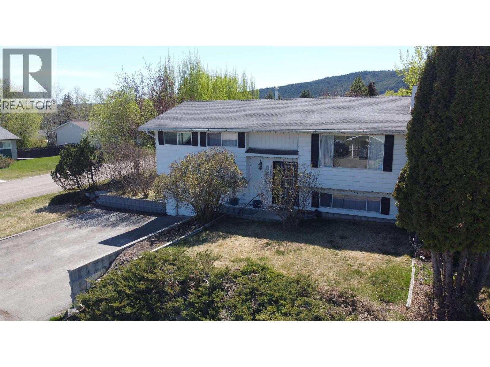 391 N BIRCH AVENUE - 2
