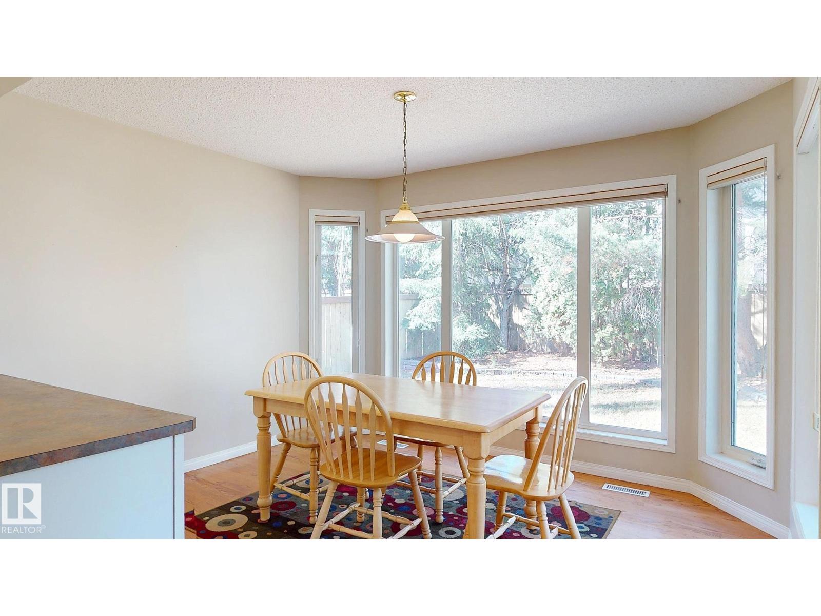 721 BUTTERWORTH DR NW, Edmonton