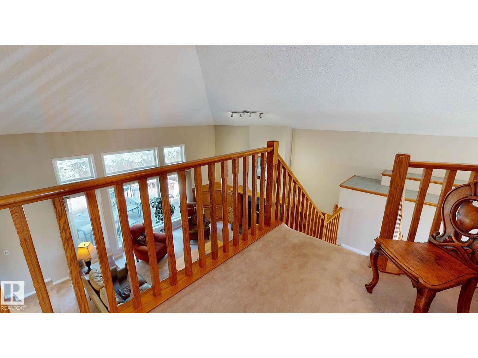 721 BUTTERWORTH DR NW, Edmonton