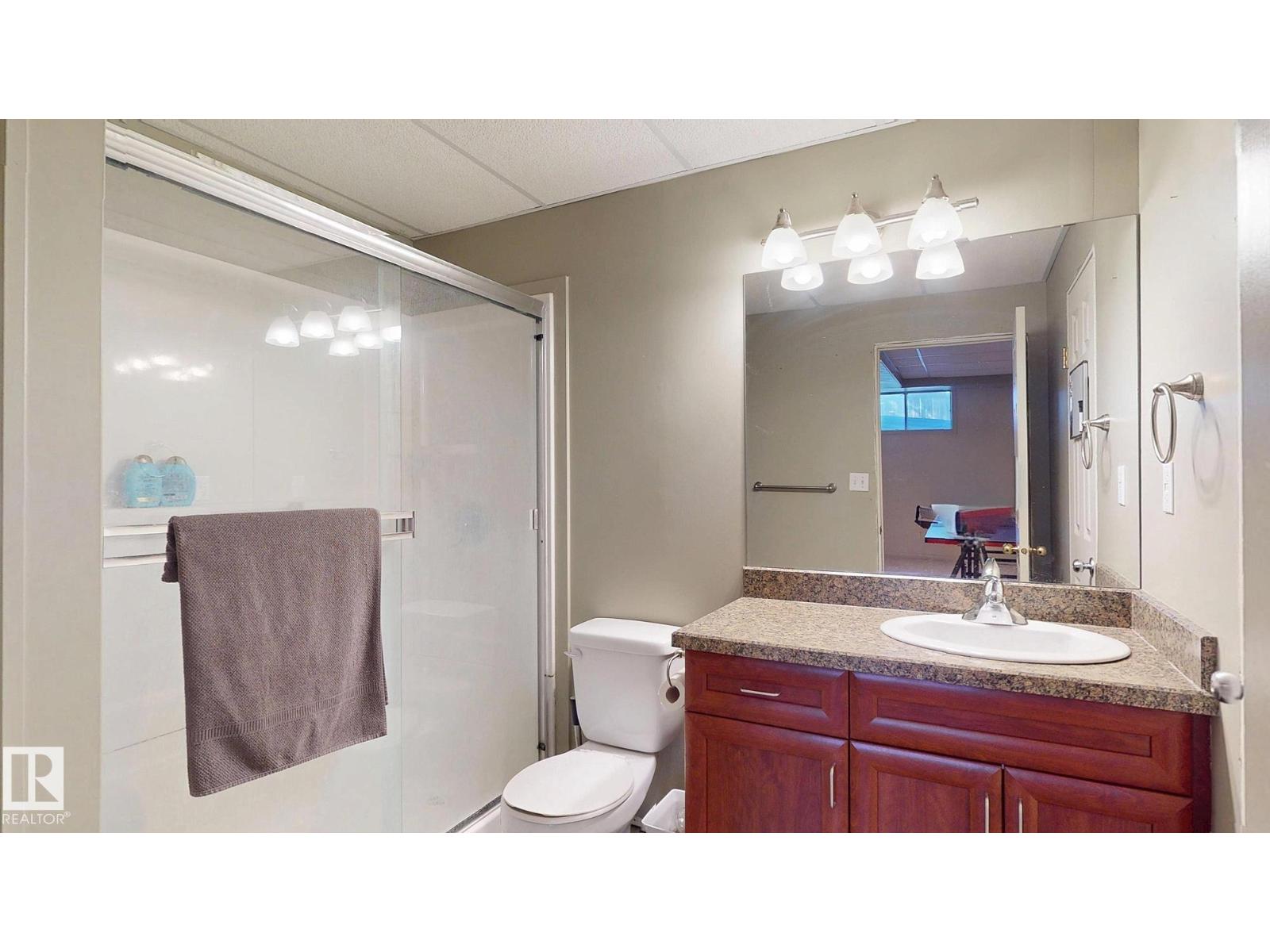 721 BUTTERWORTH DR NW, Edmonton