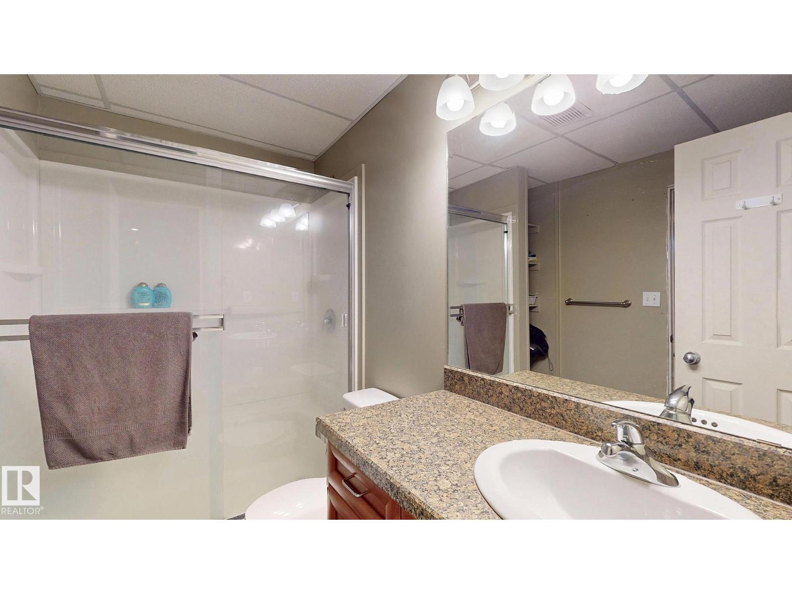 721 BUTTERWORTH DR NW, Edmonton