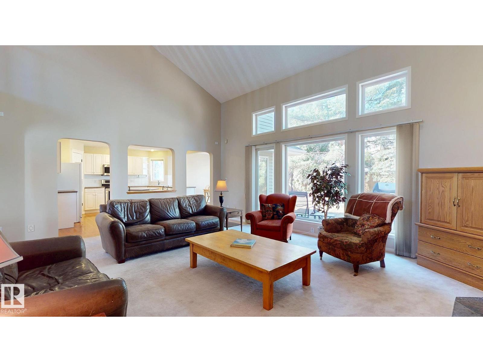 721 BUTTERWORTH DR NW, Edmonton