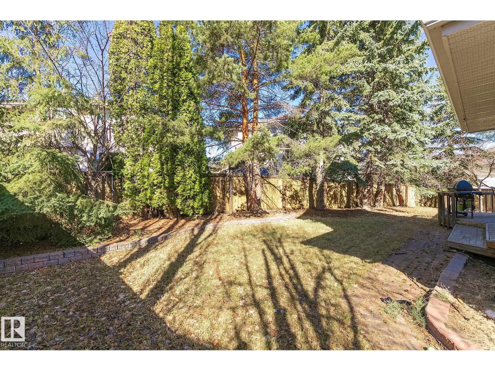 721 BUTTERWORTH DR NW, Edmonton