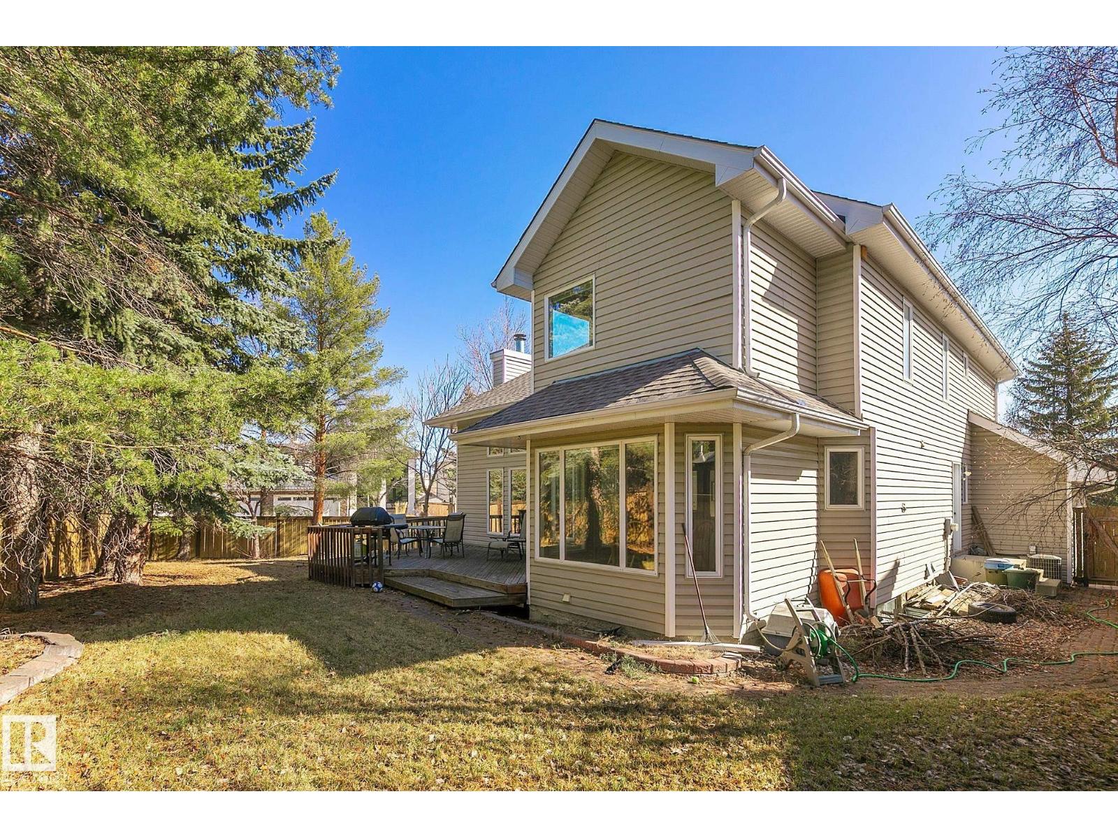721 BUTTERWORTH DR NW, Edmonton
